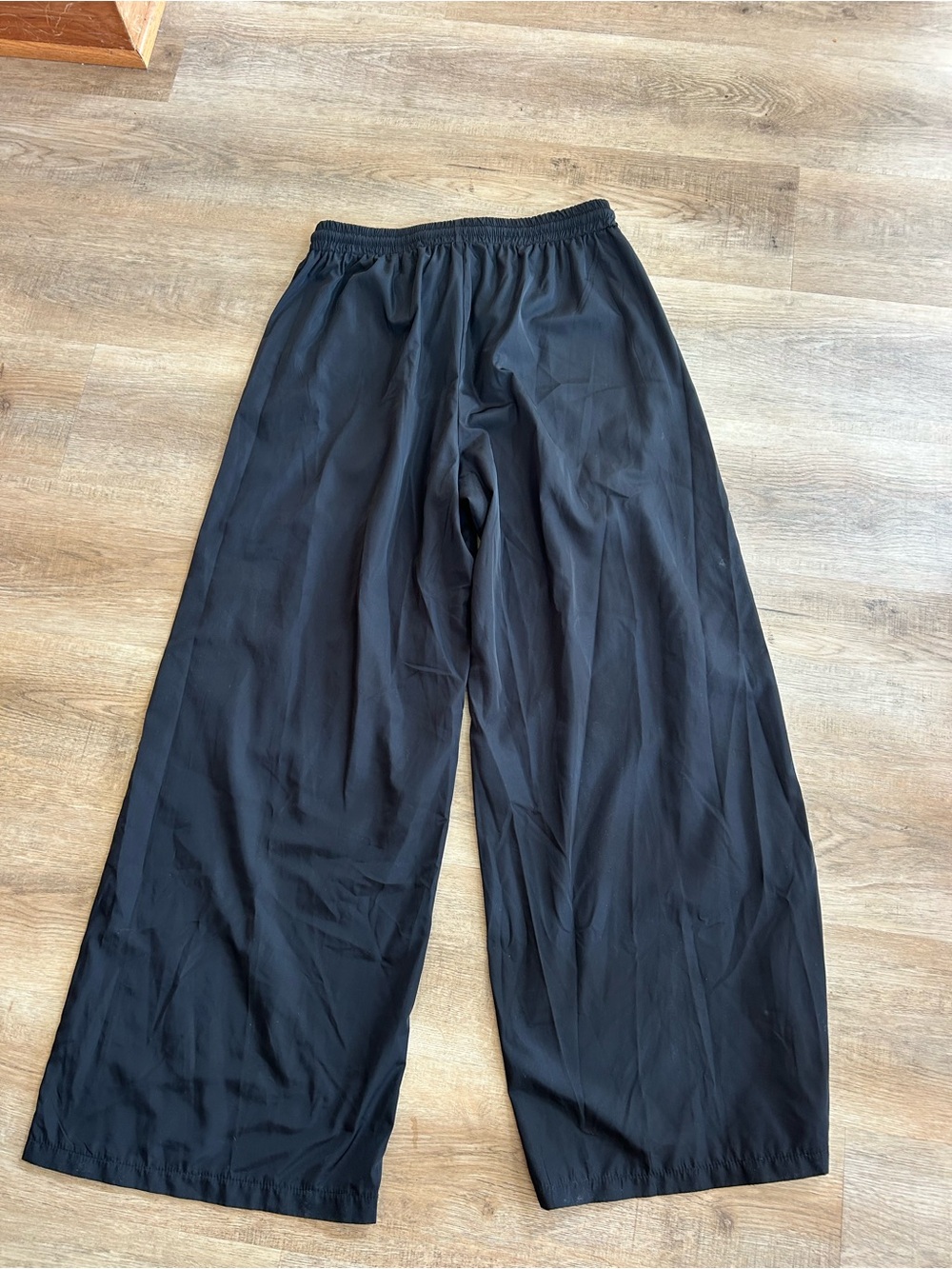 Edikted Black Wide-Leg Elastic Waist Joggers